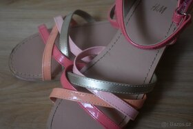 Letní sandálky HM s barevnými pruhy, 32/33 - 3