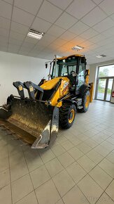 JCB 3CX, rok 2020, plná výbava, pouze 616mth, TOP stav - - 3