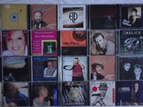 Nove foto 2.8. originál CD perfekt stav od 89 Kč - 3