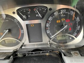 Škoda Octavia I budíky Milotec - 3