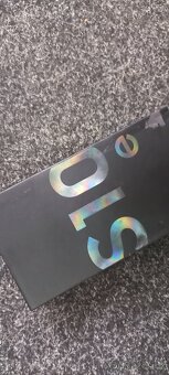 Samsung Galaxy S10e - 3