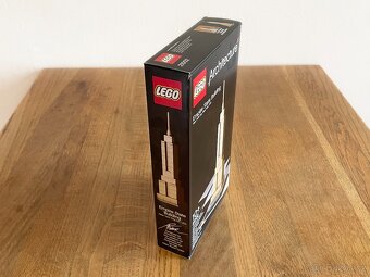 nové Lego Architecture 21002 Empire State Building - 3