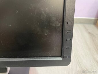 Monitor Dell P2213t - 3