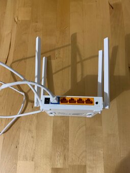 WiFi router - 3