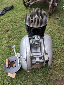 Prodám motor po GO na motocykl Jawa 250/559 panelka - 3