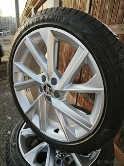 Alu Škoda 5/100 r18+ 205/45 r18 90H Goodyear
- 3