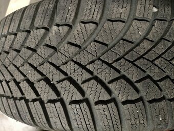 Zimní pneu Bridgestone Blizzak LM005 205/55/R17 - 3