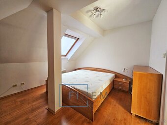 K pronájmu podkrovní byt 2+kk, 47 m2 – Zeměchy u Kralup nad - 3
