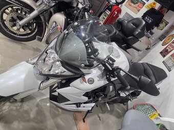 Honda cb 1000r (sc60e) - 3
