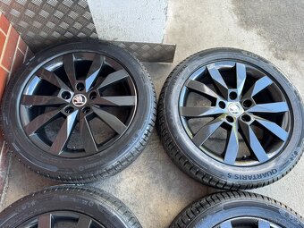 Nový komplet Alu 17" 5x112 škoda Crystal BLACK O3 Celorok - 3