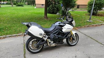Triumph Tiger 1050 - 3