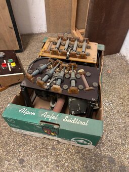 Stroj na výrobu kolejnic - železniční modelářství - 3