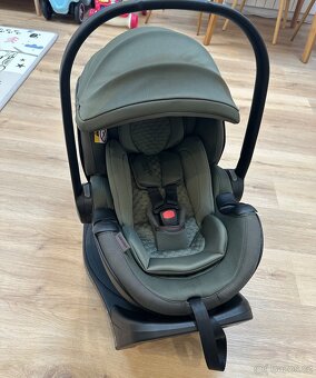 Autosedačka-vajíčko Britax Romer Baby-Safe Pro Vario Base 5Z - 3