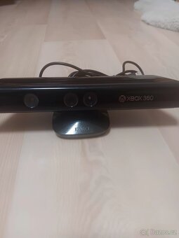 Xbox 360, 3 ovladače, 27 her, volant, Disney INFINITY 2.0 - 3
