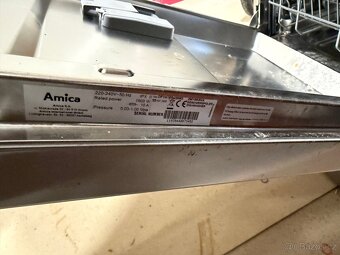 Myčka nádobí 45 cm AMICA DFV41E6aISMG - 3