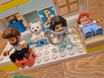 LEGO DUPLO 10968 – Návštěva doktora - 3