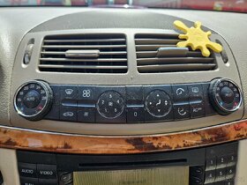 Prodám Mercedes E 320 CDI - 3