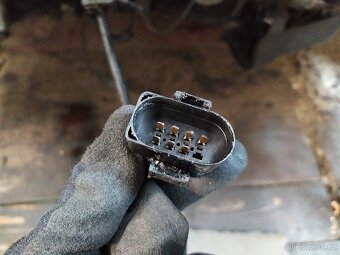 Prodám naftové čerpadlo na VW T4 2,5tdi - 3