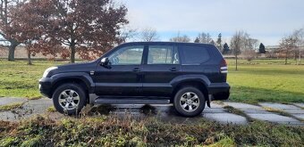 Land Cruiser 120 r.v.2006 3,0 D4D 122KW, 4x4, barva černá - 3