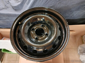 Prodám disky "14", 5,5 x J 14, ET 34 z Peugeotu 206 - 3