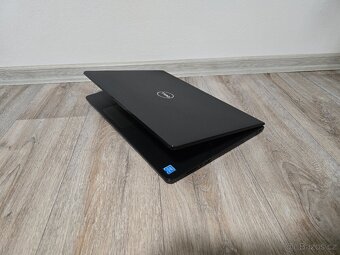 15,6" notebook Dell Vostro 15 3568 - 3