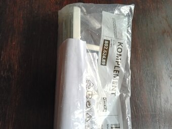 Nerozbalený výsuvný věšák IKEA do skříně 8 háčků - 3