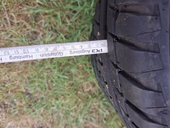 Prodám 5x114,3 + šrouby vyměním za 5x112 - 3