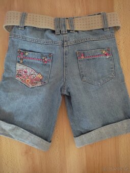 Kraťasy vel. 134 - 3