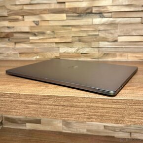 MacBook Pro 15 Touch Bar, i7, 2017, 16GB,512GB NOVÁ BATERIE - 3