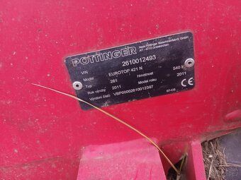 Nahrabovač sena Pottinger 421 - 3