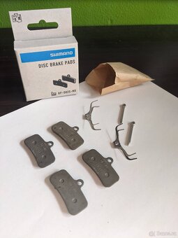 NOVÉ Brzdové desičky Shimano D03S - 3