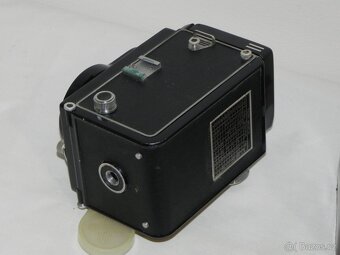 Starý fotoaparát Flexaret V - 3
