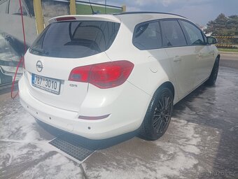 Opel Astra - 3