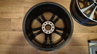 Alu kola BMW 5x120 r18 ET45 - 3