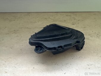 LED osvětlení nástupního prostoru Škoda Octavia 3 levé - 3