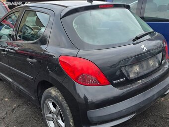 Peugeot 207 - 3