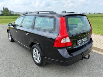 VOLVO V70 2.4 D5 136KW //2008 MOMENTUM MANUAL KŮŽE SERVISKA - 3
