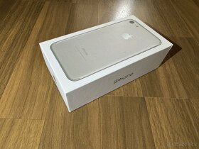 Krabička Apple iPhone 7, Silver, 32 GB - 3