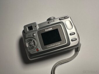 Retro fotoaparát Kodak EasyShare CX7220 - 3