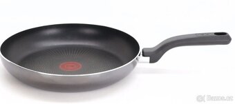 Nová Tefal Pánev resist 28 cm - 3