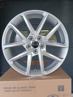 5x114.3 R18 - 3