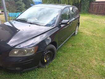 Volvo V50 2.0D (2005) na náhradní díly - 3