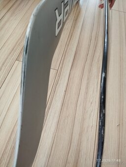 2x kompozitová Hokejka 21" opačný gard - 3