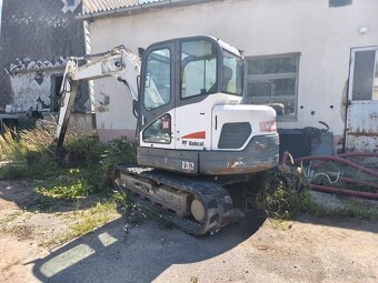Pásové rypadlo Bobcat E80 - 3