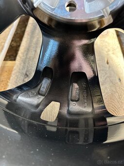 Alu kola 5x114.3 r18 (ren18) - 3