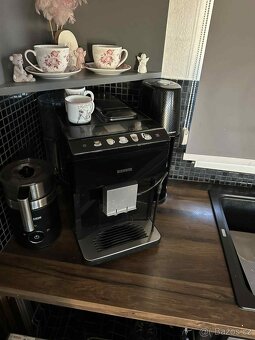 KÁVOVAR Siemens TP503R09 EQ500 - 3