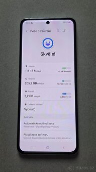 Samsung Galaxy Z Flip 5 LIVE DEMO UNIT - 3