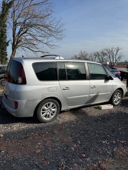 Renault Espace 2.0 dvi RV 2010 - 3