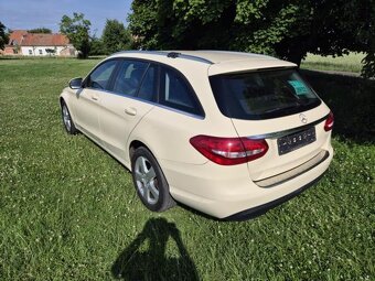 Prodám Mercedes-Benz Třídy C 220D 125KW - 4MATIC - 3