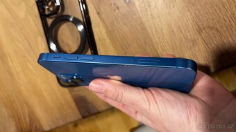 Prodám modrý iPhone 13 mini 128GB - 3